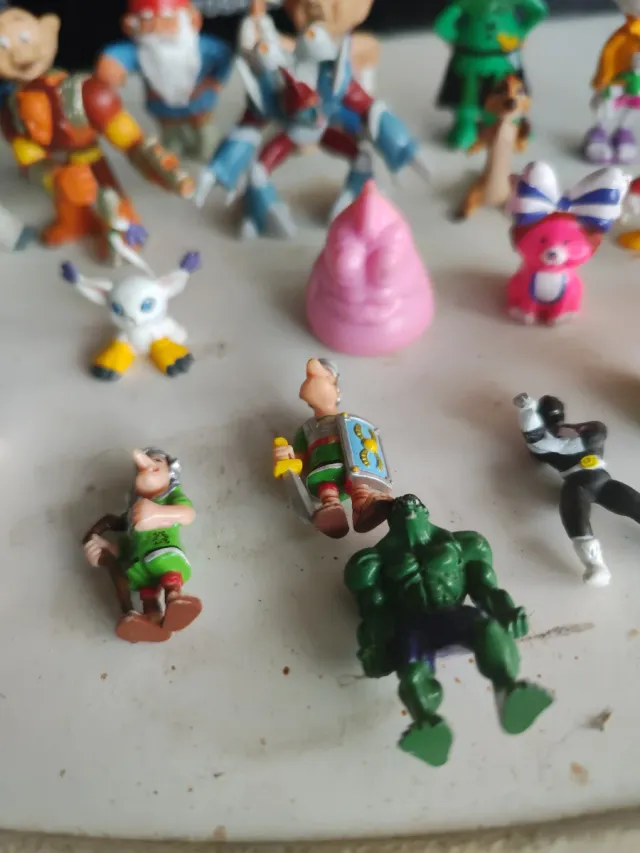 Lote 26 Figuras Variadas Años 80/90