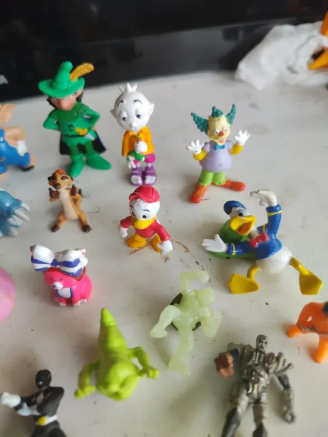 Lote 26 Figuras Variadas Años 80/90