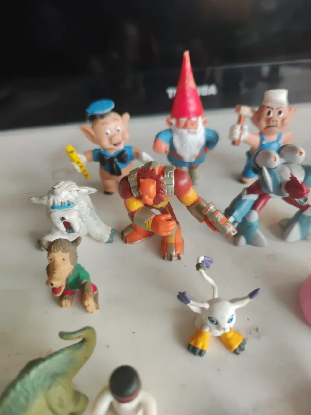 Lote 26 Figuras Variadas Años 80/90