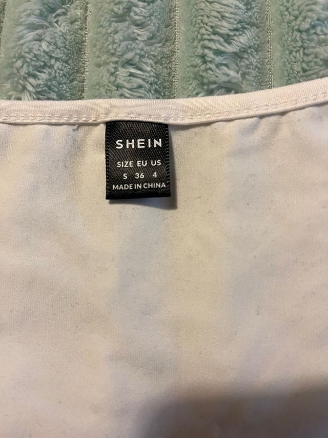 Top corto blanco básico Shein