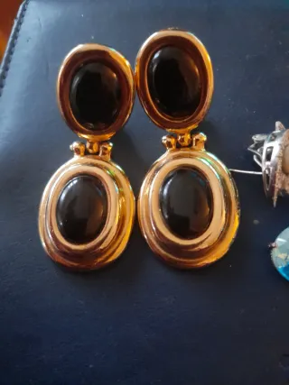 Lote pendientes vintage negro y dorado