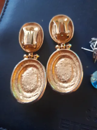 Lote pendientes vintage negro y dorado