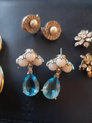 Lote pendientes vintage negro y dorado