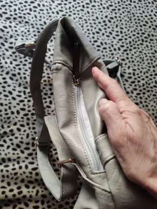 Mochila Beige y Marrón Mujer