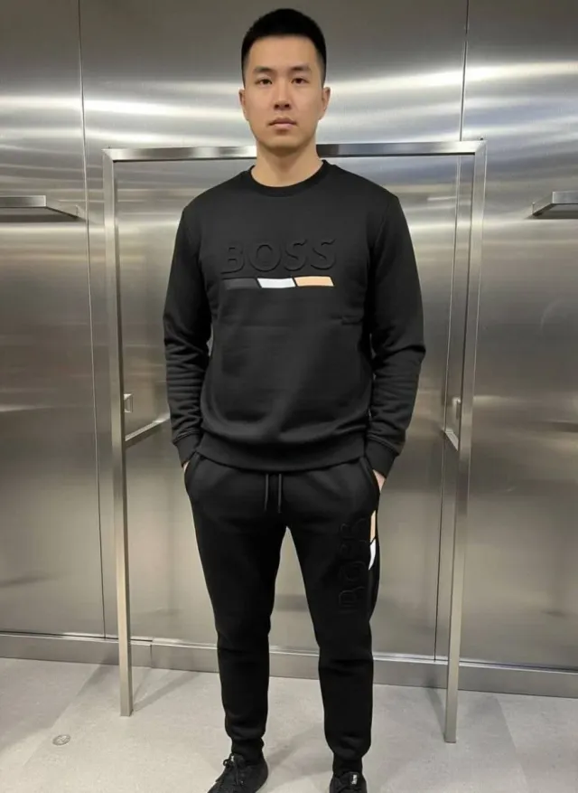 Conjunto deportivo BOSS verde oliva