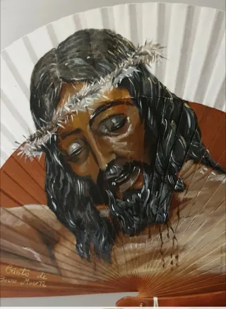Abanico Cristo de Mena pintado a mano
