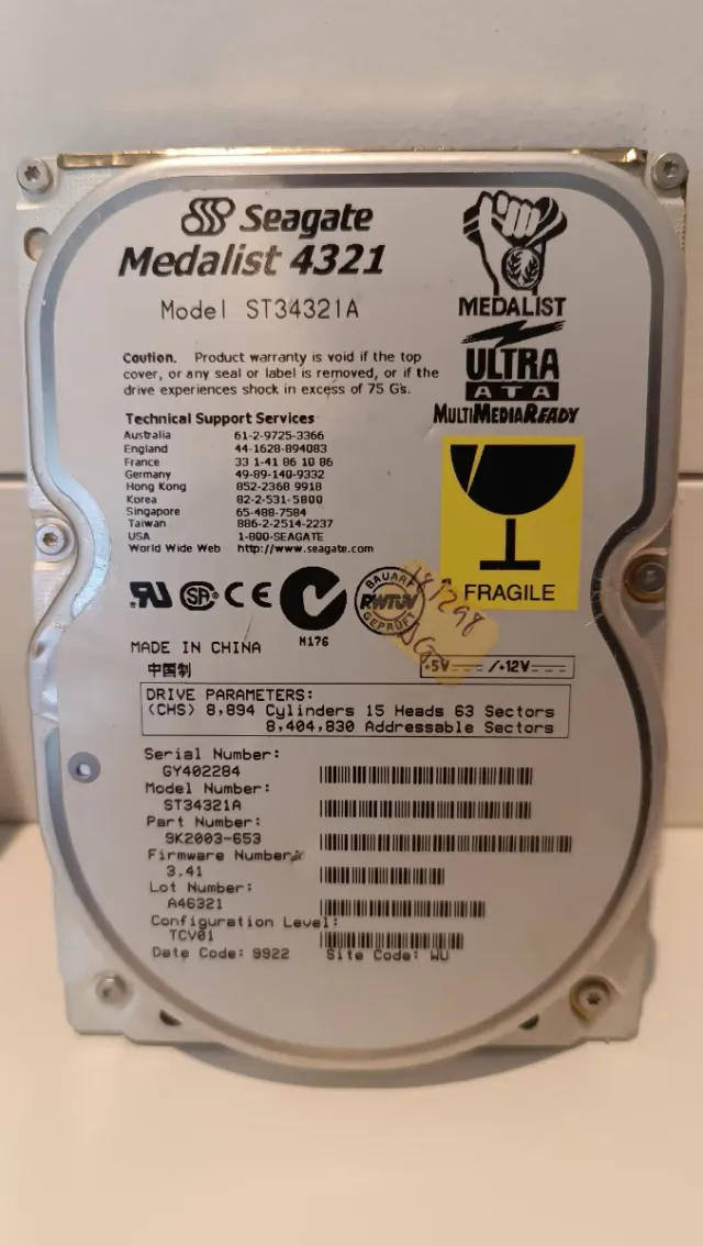 2 Discos Duros Seagate 40GB y 32GB