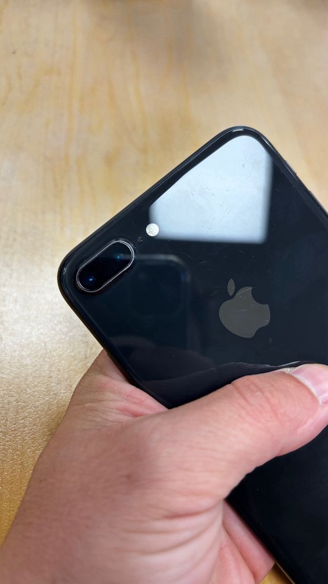 iPhone 8 Plus 64GB Negro