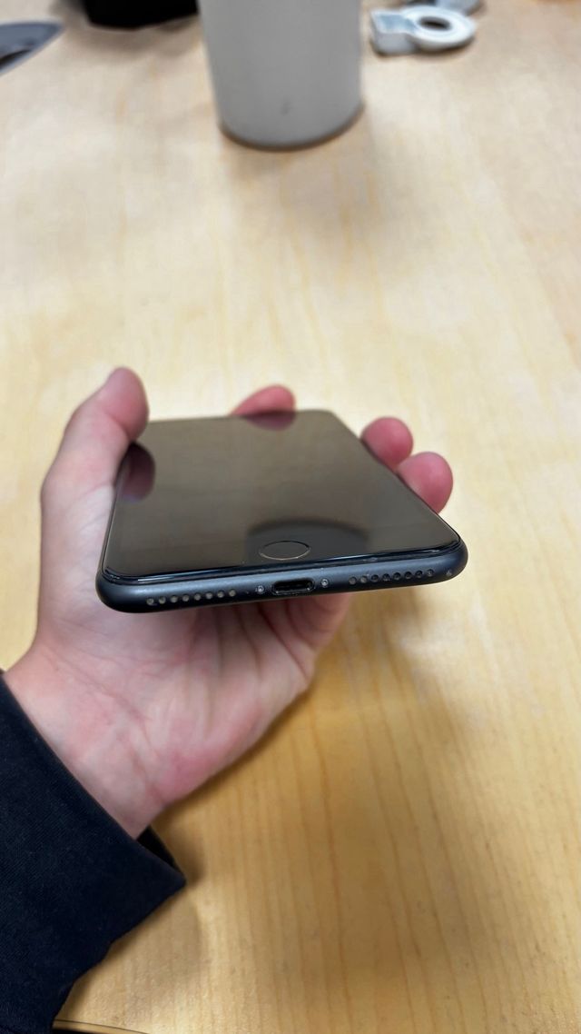 iPhone 8 Plus 64GB Negro