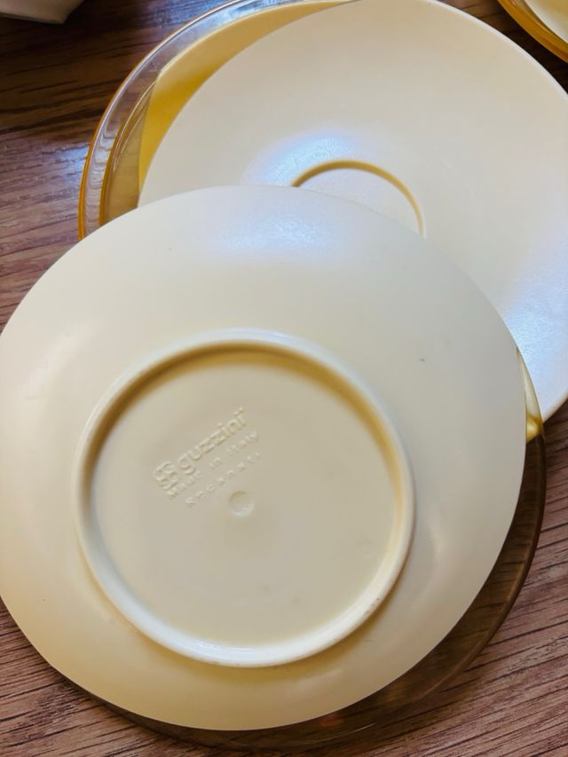 Juego Tazas Café Guzzini Blanco y Amarillo