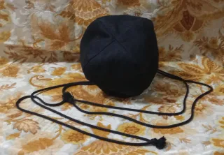 Bolsa de senhora antiga em tecido