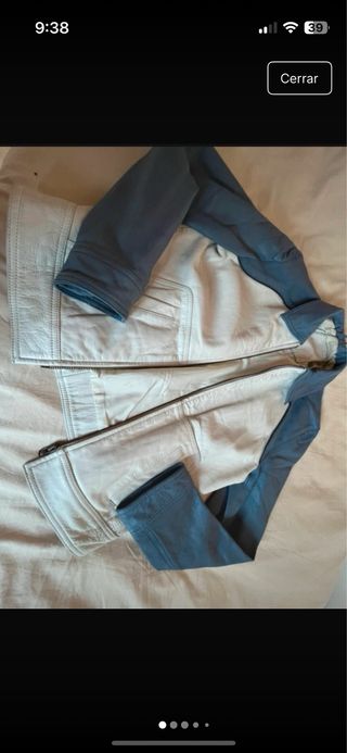 Chaqueta de cuero vintage azul y blanco