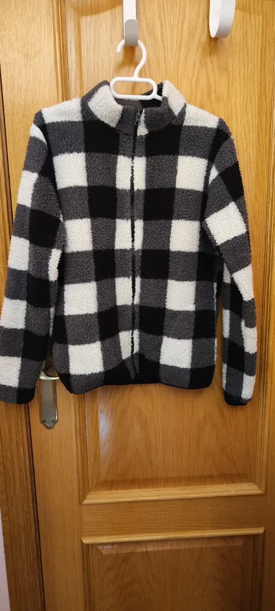 Abrigo cuadros cremallera