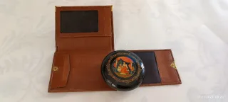 Portafoglio vintage pelle cuoio con dettagli oro