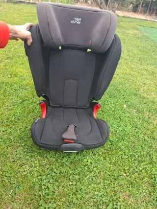 Silla coche Britax Römer negra