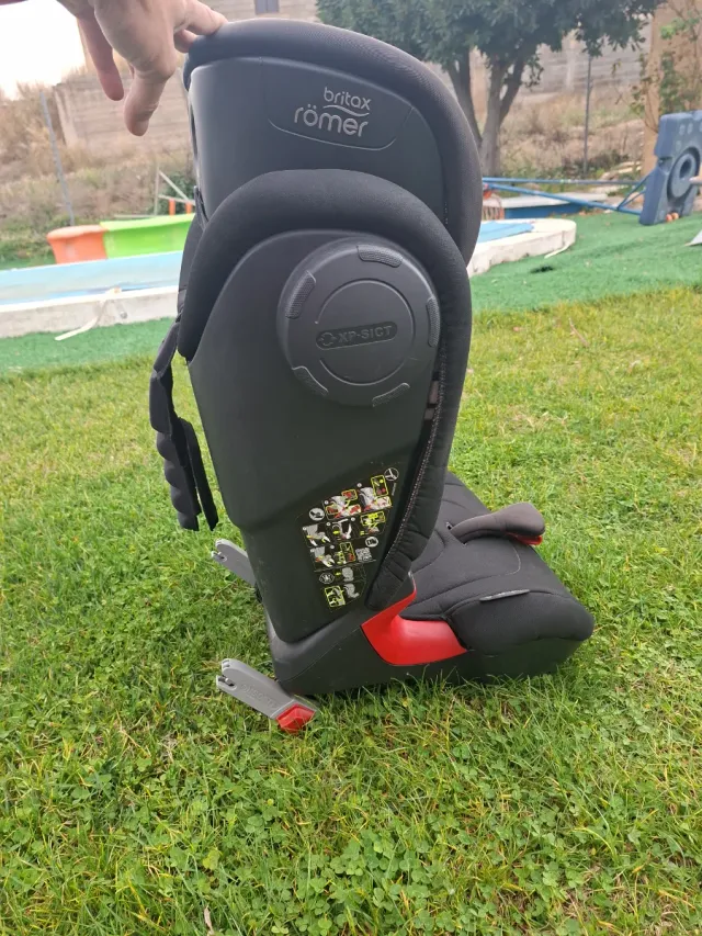 Silla coche Britax Römer negra