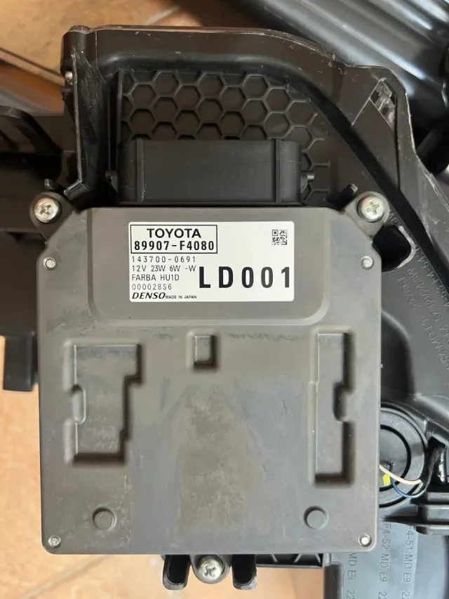 Faros Delanteros Toyota C-HR