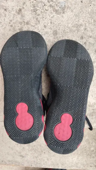 Zapatilla Nike Renew Elevate 2 Negra y Roja