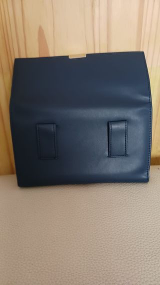 Bolso rosa con cadena/ cartera