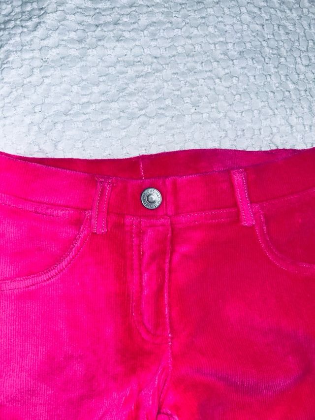 Pantalón de pana fucsia para niña 6-8 años