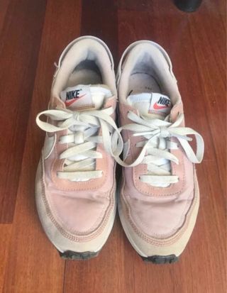 Zapatillas Nike Beige y Rosa