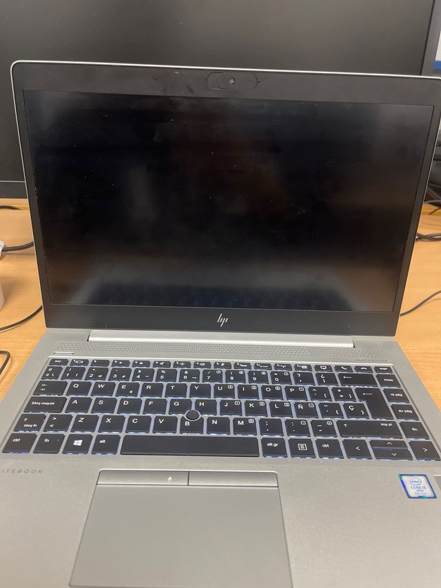 HP Intel i5 16GB RAM 480GB SSD Portátil