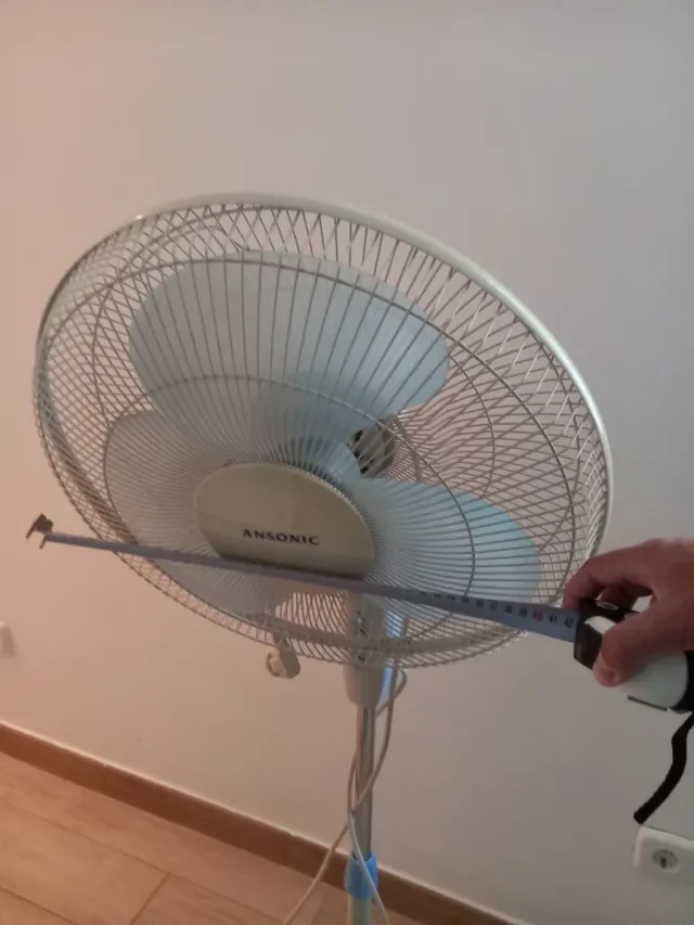 Ventilador de pie Ansonic beige y azul