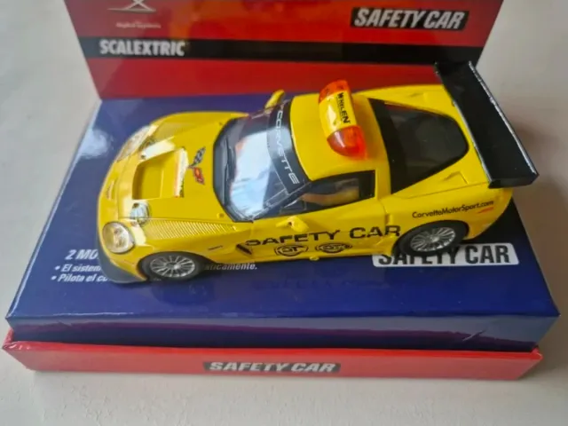 Scalextric Corvette Safety Car Digital SDS