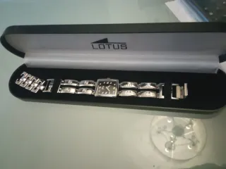 Reloj Lotus Mujer nuevo