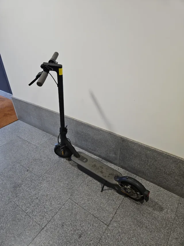 Patinete Eléctrico Xiaomi MI