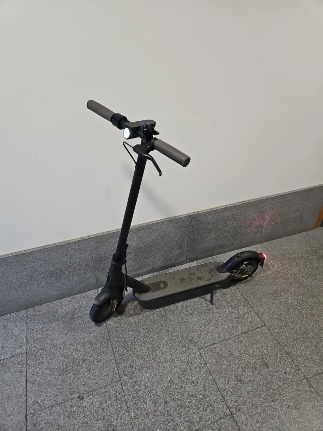 Patinete Eléctrico Xiaomi MI