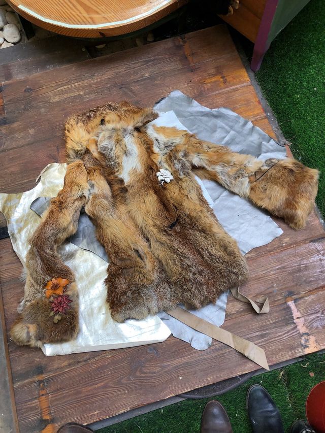 Abrigo de piel moderno