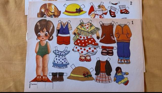 Lote 2 Recortables Muñecas y Ropa