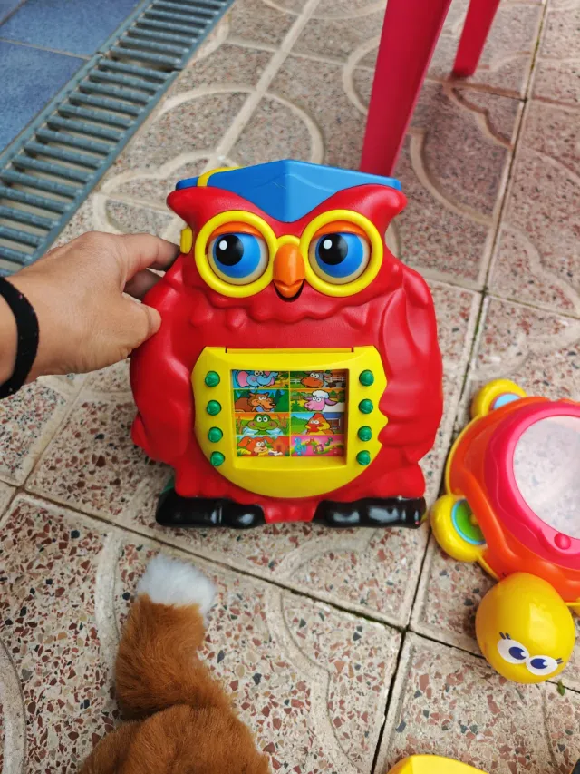 Lote Juguetes Niños Sillas y Teléfonos