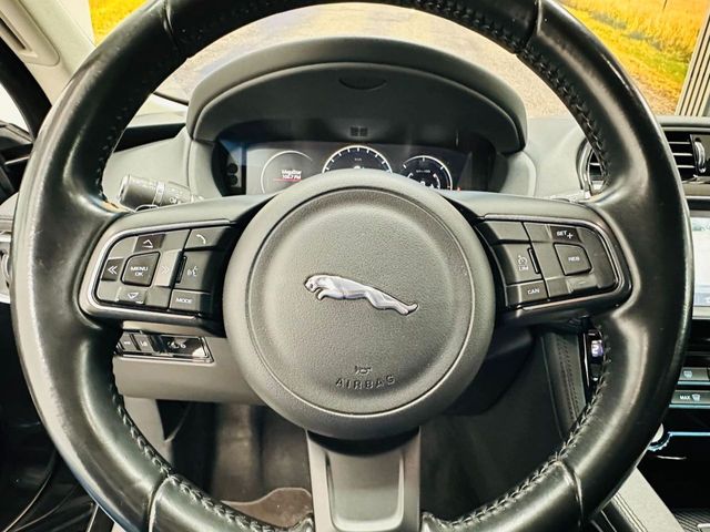 JAGUAR F-Pace 2.0L i4D AWD Automatico Portfolio