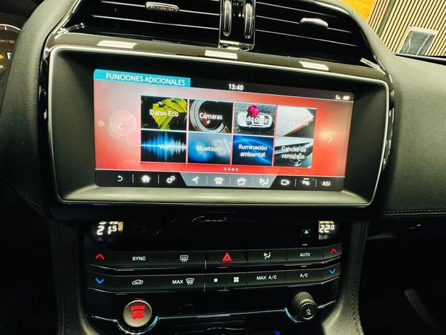 JAGUAR F-Pace 2.0L i4D AWD Automatico Portfolio