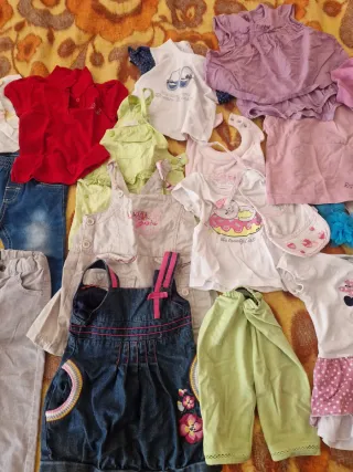 Lotto vestiti bimba 50 pezzi da 1 a 18 mesi