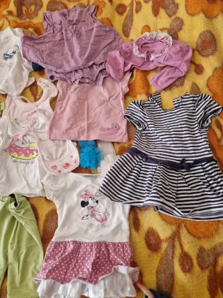 Lotto vestiti bimba 50 pezzi da 1 a 18 mesi
