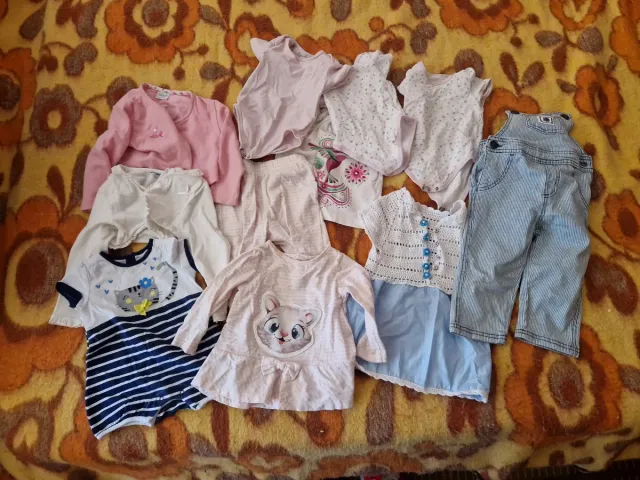 Lotto vestiti bimba 50 pezzi da 1 a 18 mesi