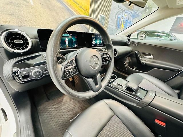 MERCEDES-BENZ CLA CLA 200 D DCT Shooting Brake