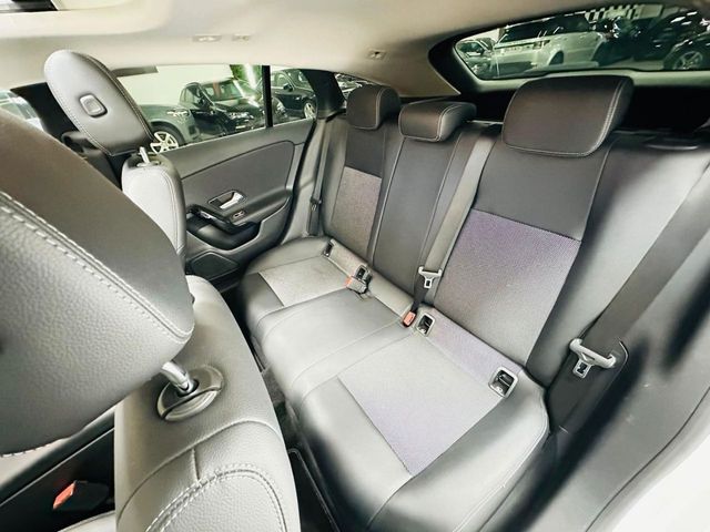 MERCEDES-BENZ CLA CLA 200 D DCT Shooting Brake