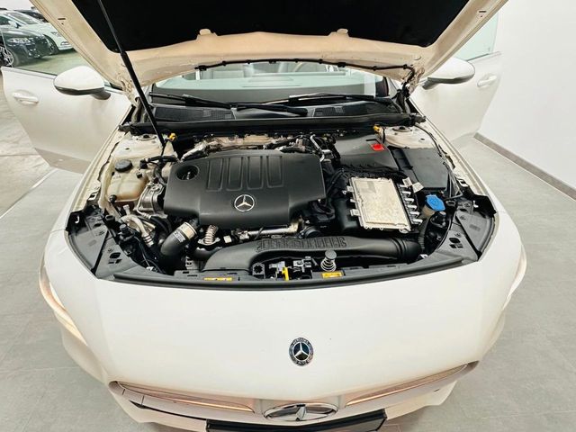 MERCEDES-BENZ CLA CLA 200 D DCT Shooting Brake