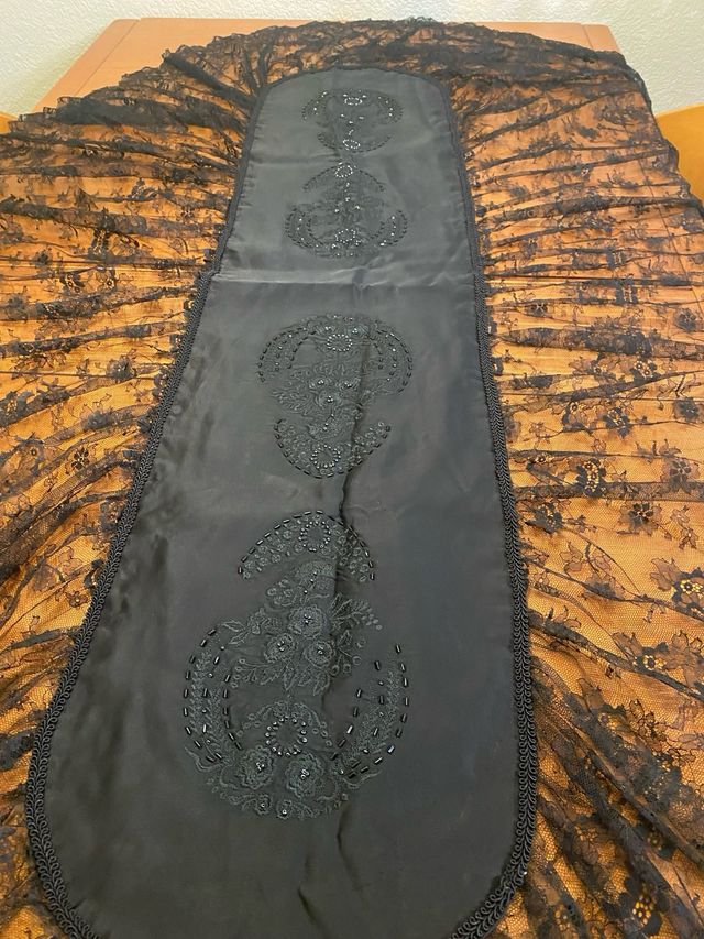 Mantilla Terno Negra