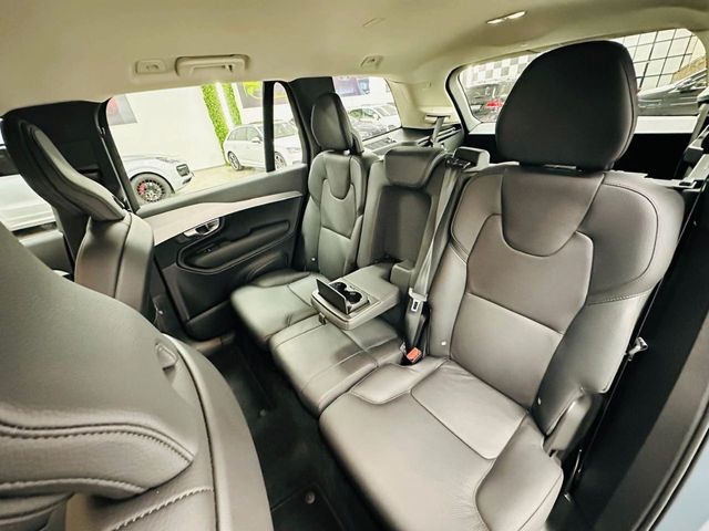 VOLVO XC90 2.0 B5 D AWD Plus Bright Auto