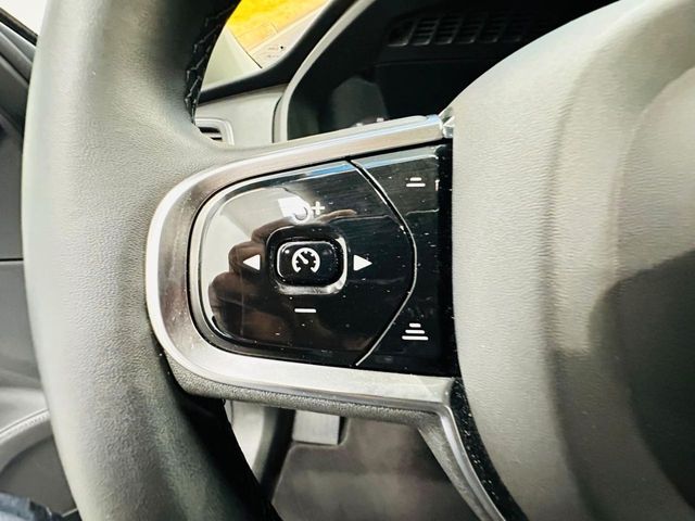 VOLVO XC90 2.0 B5 D AWD Plus Bright Auto