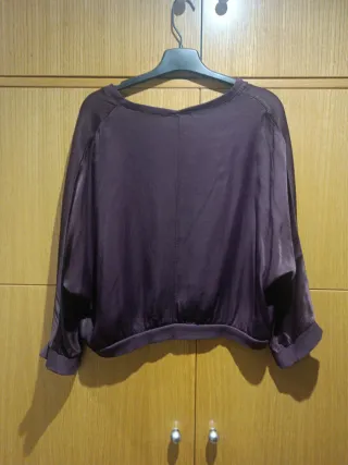 Chaqueta satinada talla única morada/burdeos