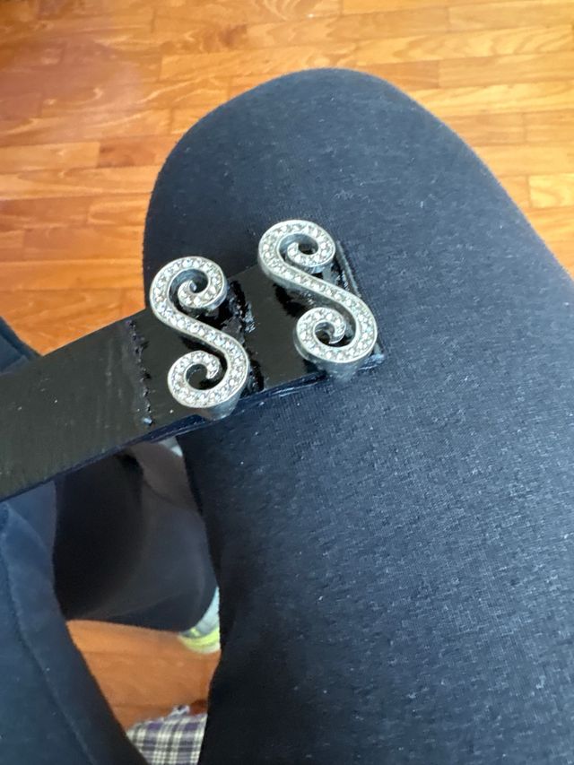 Cintura donna nera con ciondolo