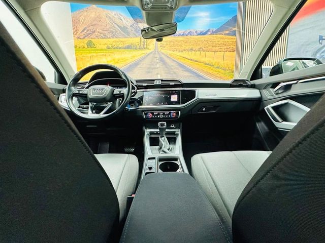 AUDI Q3 35 TDI S tronic