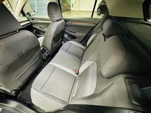 VOLKSWAGEN Golf Life 2.0 TDI DSG