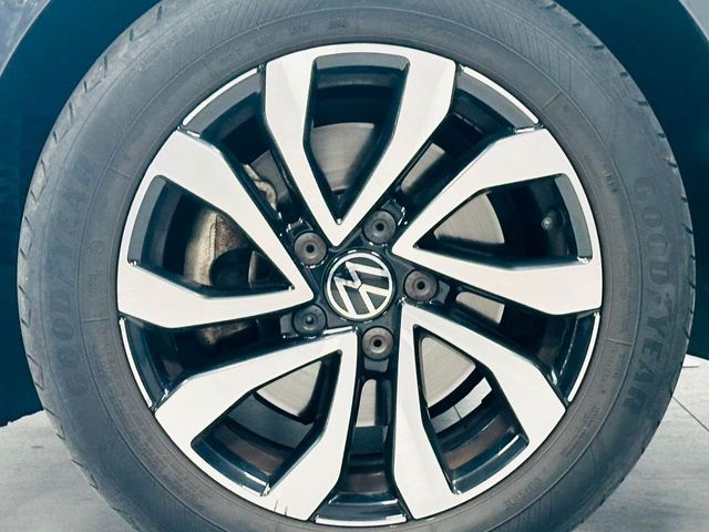 VOLKSWAGEN Golf Life 2.0 TDI DSG